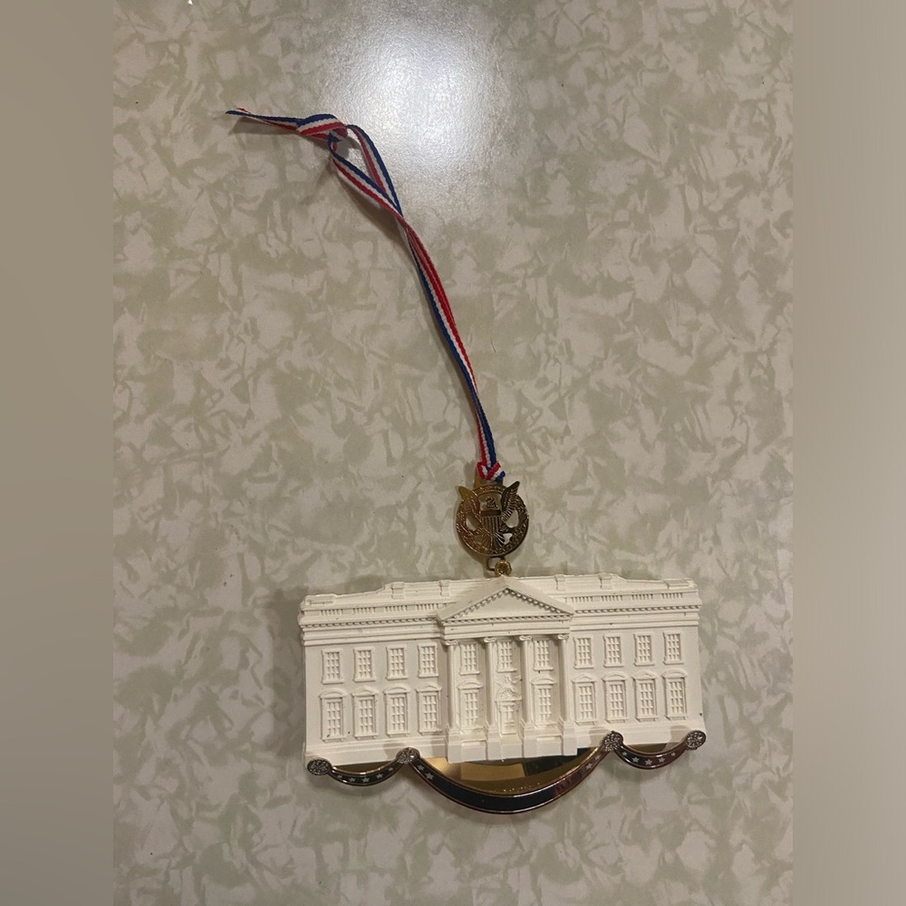White House Ornament #8049 - Picture 6 of 6